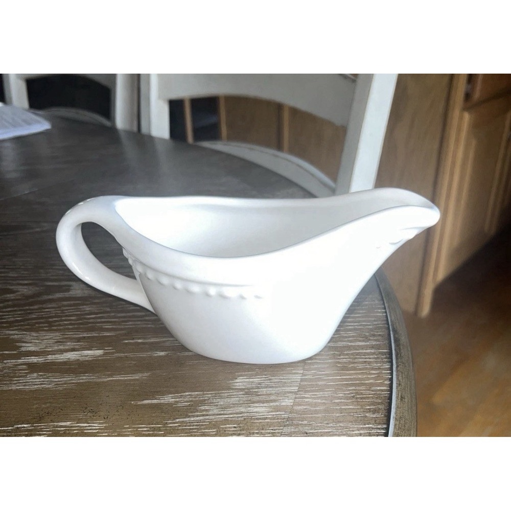 Portugal Home Large Gravy Sauce Boat Handcrafted White Heavy 3D Pattern